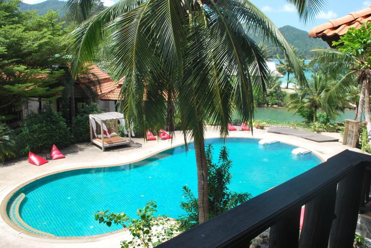 Red Pearl Beach Resort Chaloklum Exterior foto